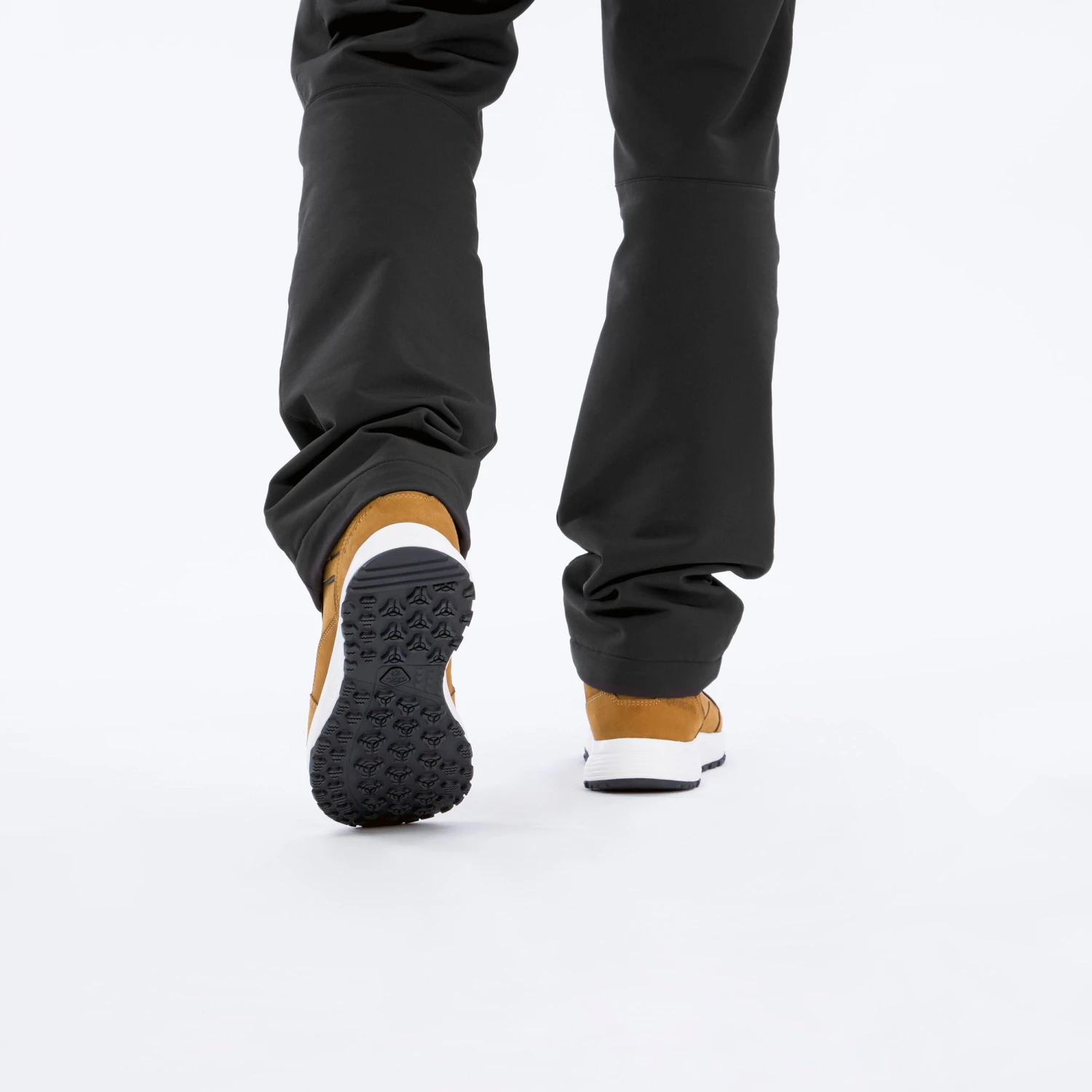 Quechua Men’s Warm And Waterproof Leather Hiking Boots 12 Quechua Men’s Warm And Waterproof Leather Hiking Boots - Image 12