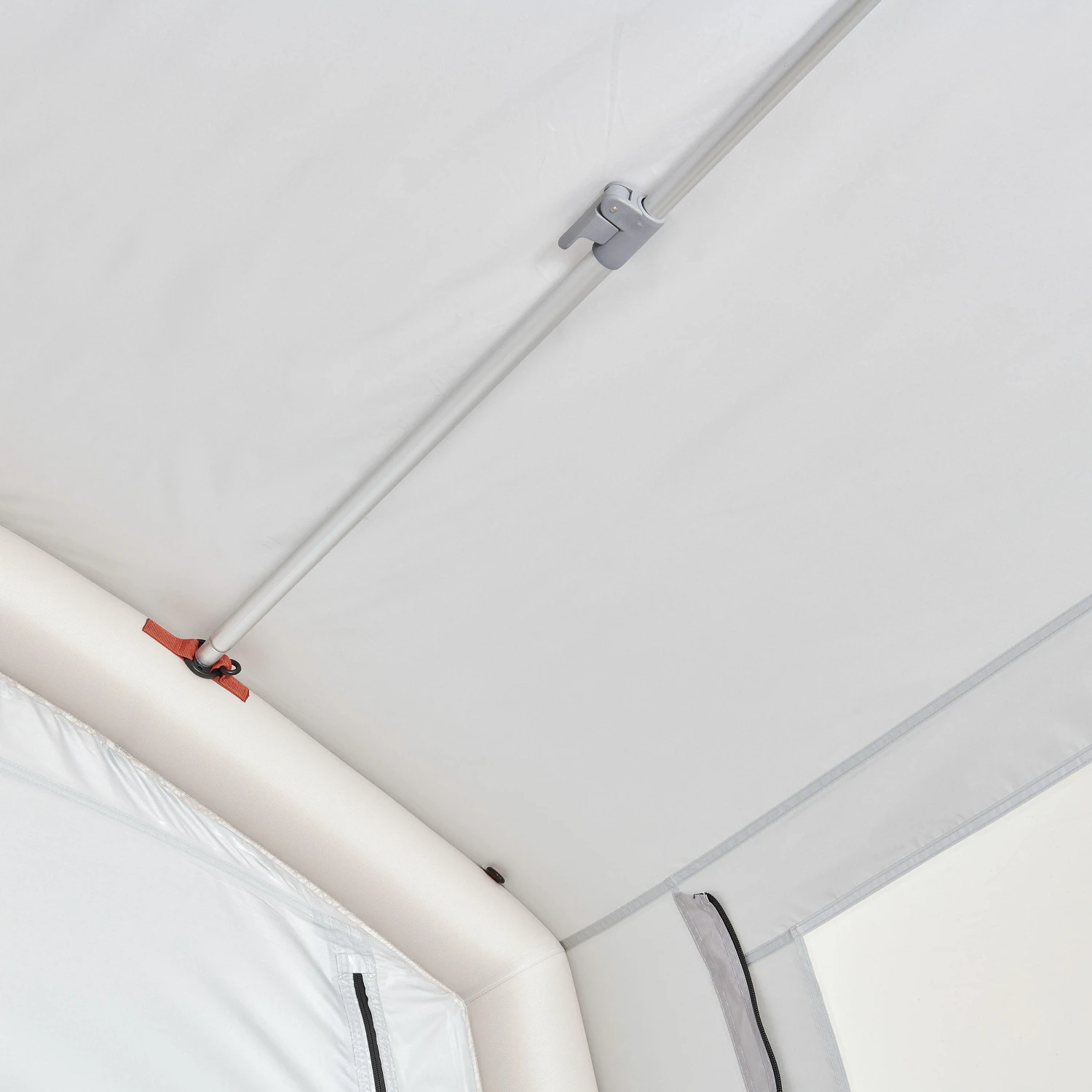 Quechua 6 Person Inflatable Camping Shelter 12 Quechua 6 Person Inflatable Camping Shelter - Image 12