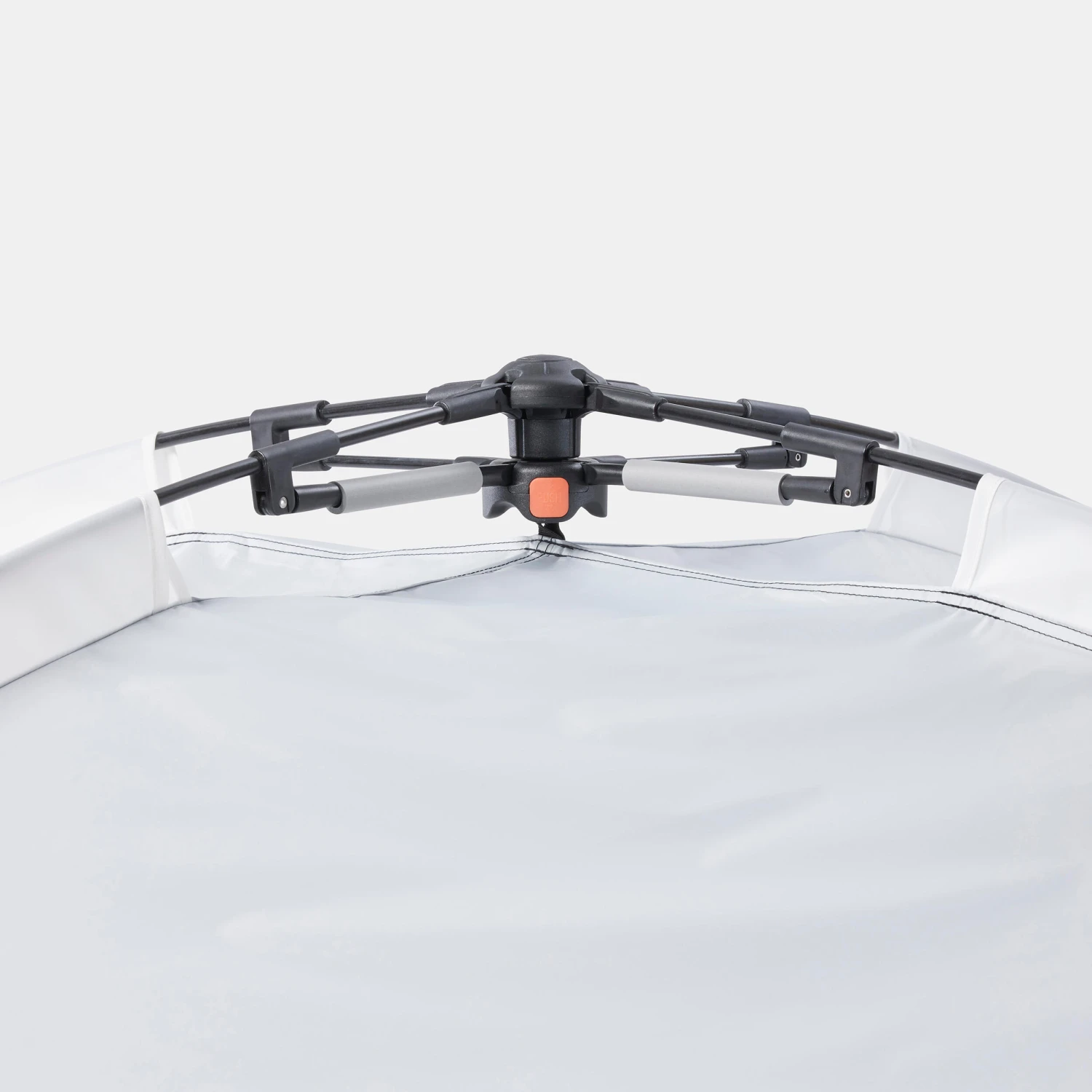 Quechua Instant Camping Shelter 4 Person 4 Quechua Instant Camping Shelter 4 Person - Image 4